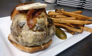 Jelp-App-Tijuana-A-Domicilio-BCB-Tasting-Room-Hamburguesa Roquefort