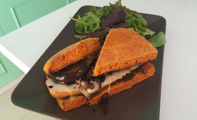 Jelp-App-Tijuana-A-Domicilio-Restaurante-Mercado-LichaPanini de Portobello