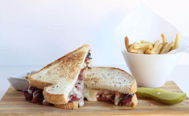 Jelp-App-Tijuana-A-Domicilio-Dolce-Salato-Sandwich Pastrami