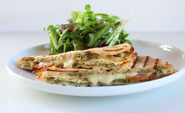 Jelp-App-Tijuana-A-Domicilio-Dolce-Salato-Panini de Huevo