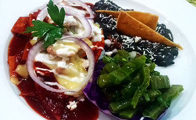 Chilaquiles de Guajillo