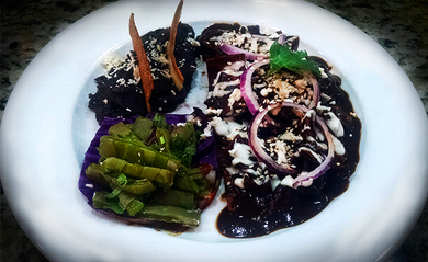 Chilaquiles con Mole