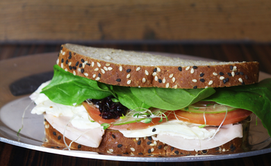 Sandwich de Jamón de Pollo