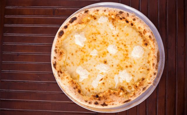 Jelp-App-Tijuana-A-Domicilio-Gianluca-Pizza - Quatro Formaggi